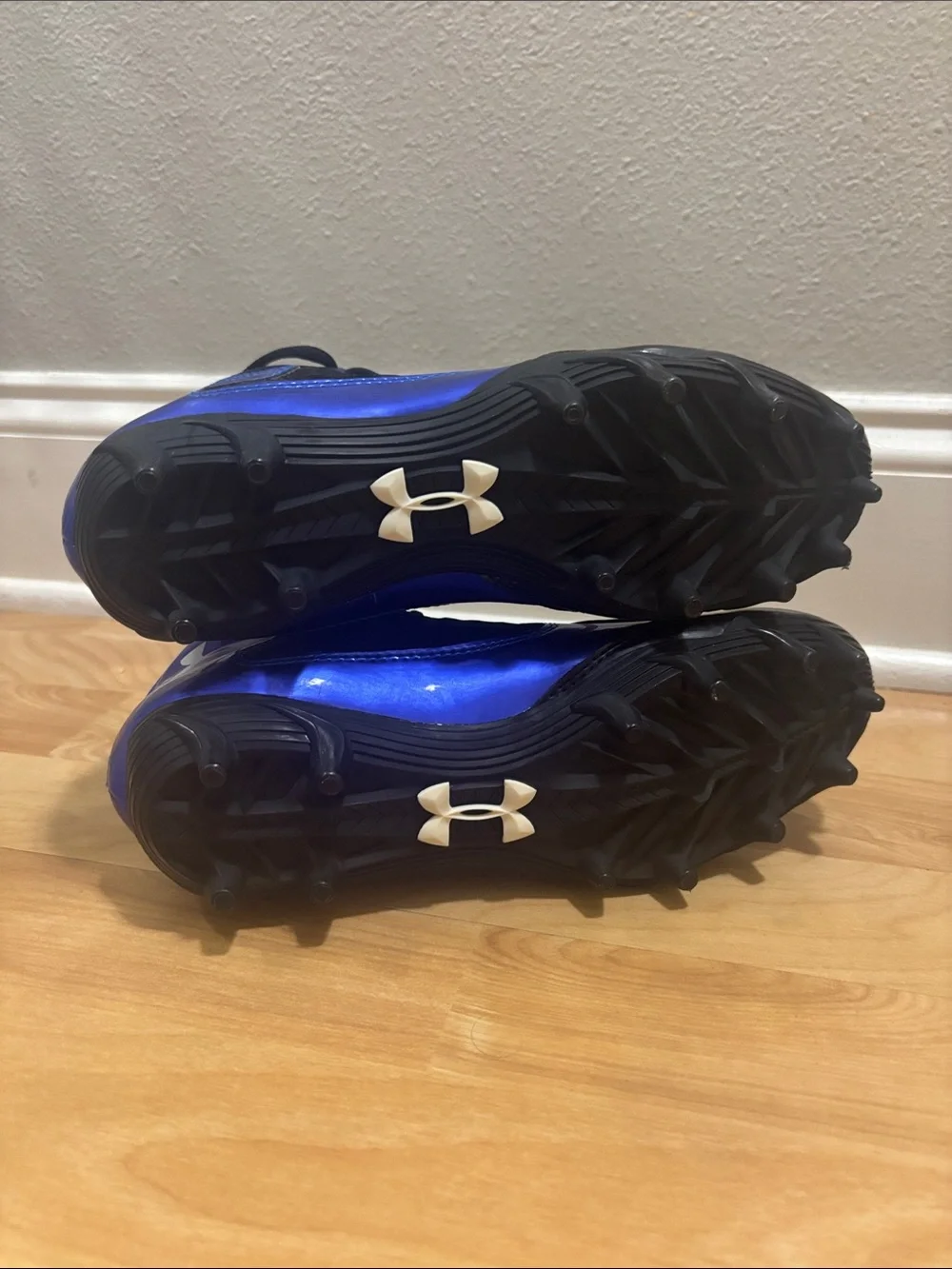 Under Armour Kids Black and Blue Football Cleats
